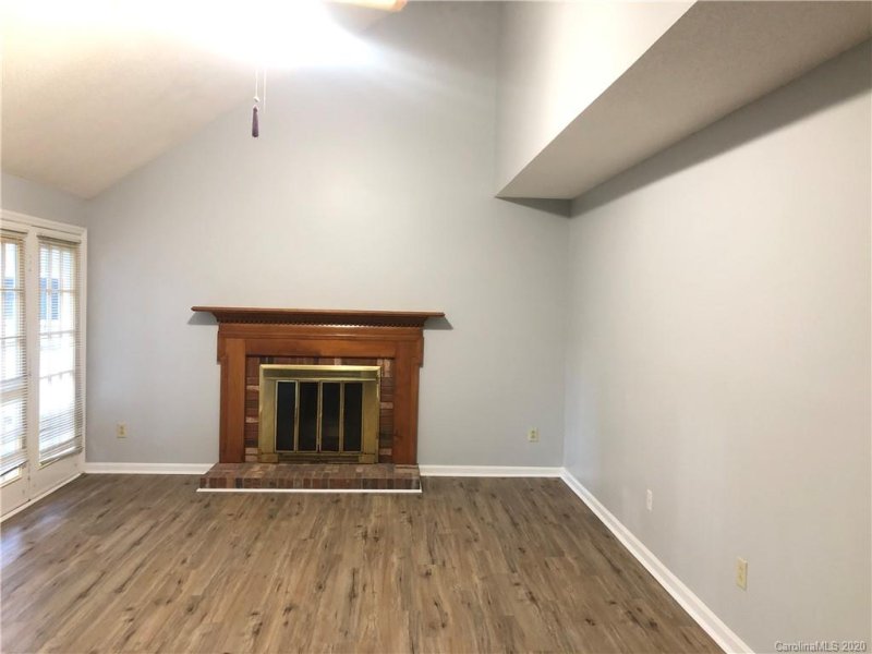 Property image 2 at 6130 Bayswater Lane, Charlotte, NC 28212