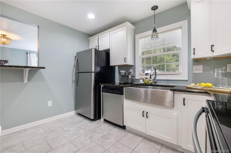 Property image 3 at 2338 Purser Drive, Charlotte, NC 28215