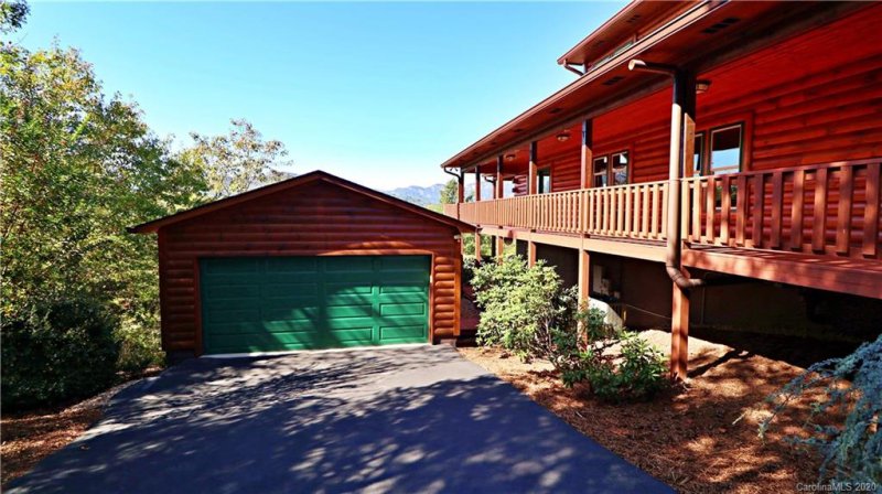 Property image 5 at 152 Vista Court, Lake Lure, NC 28746