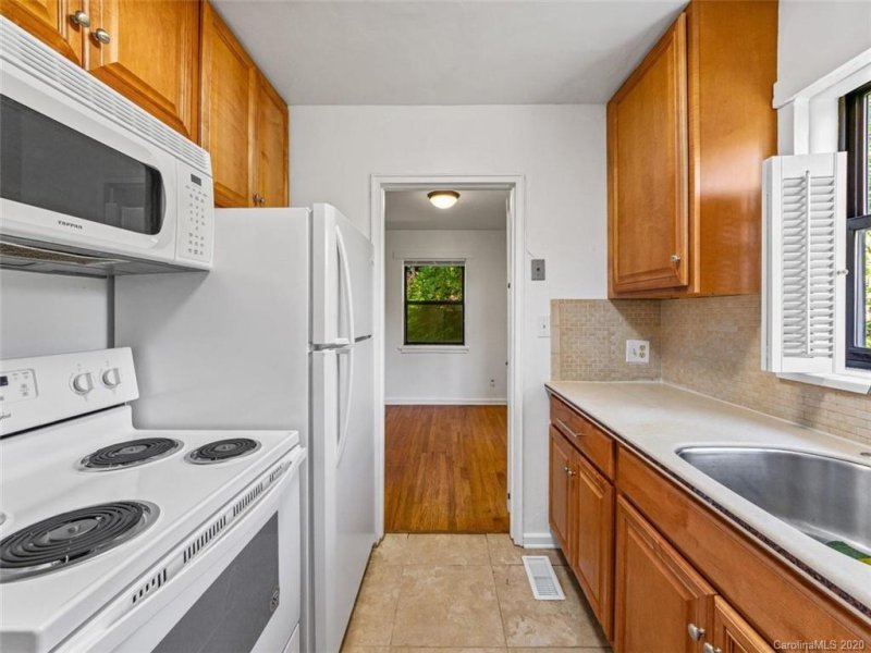 Property image 5 at 615 Biltmore Avenue, Asheville, NC 28803