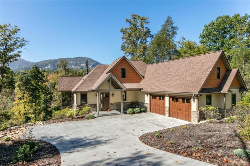 Property image 2 at 160 Chapel Point Road, Lake Lure, NC 28746