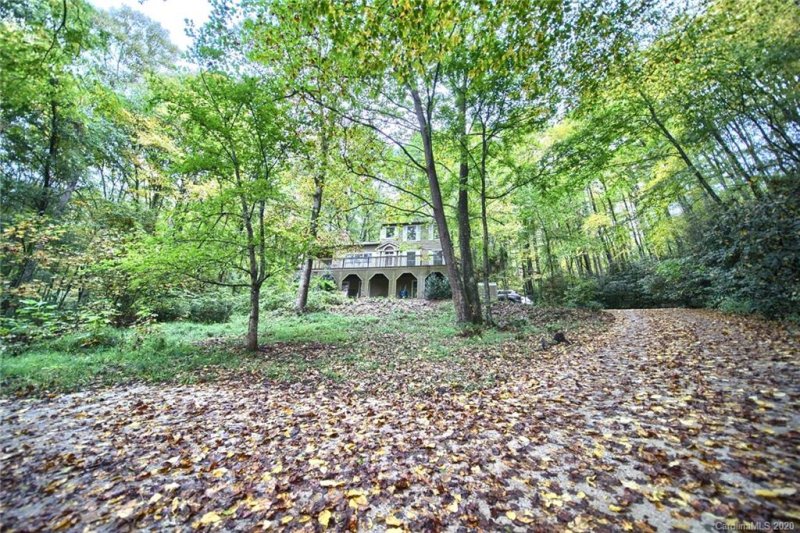 Property image 2 at 110 Eastmoor Drive, Asheville, NC 28805