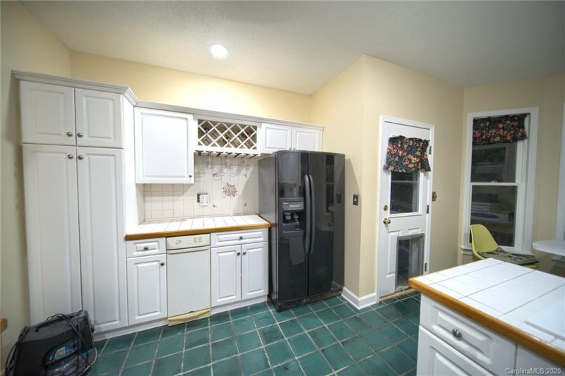 Property image 5 at 110 Eastmoor Drive, Asheville, NC 28805