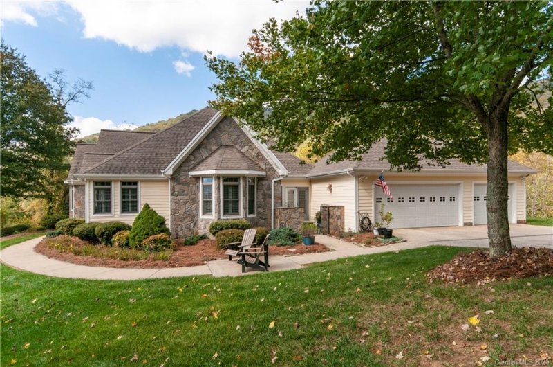 Property image 2 at 697 Breckenridge Road, Waynesville, NC 28785