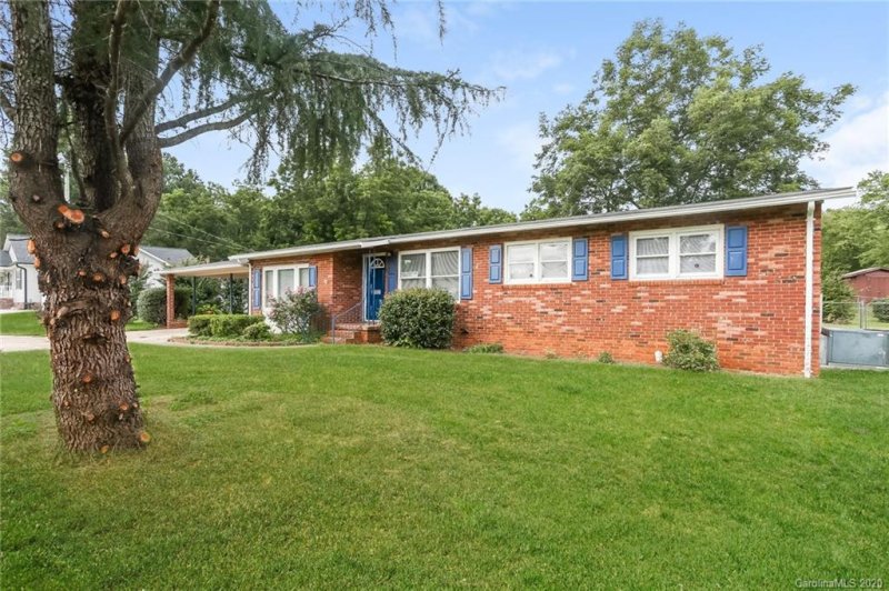 Property image 2 at 1927 Joe Road, Statesville, NC 28625