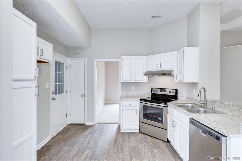 Property image 4 at 5740 Ebley Lane, Charlotte, NC 28227