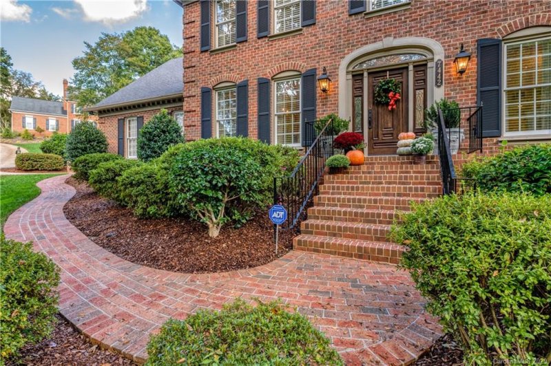 Property image 2 at 7442 St Clair Drive, Charlotte, NC 28270