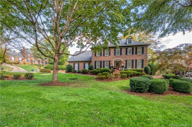 Property image 3 at 7442 St Clair Drive, Charlotte, NC 28270