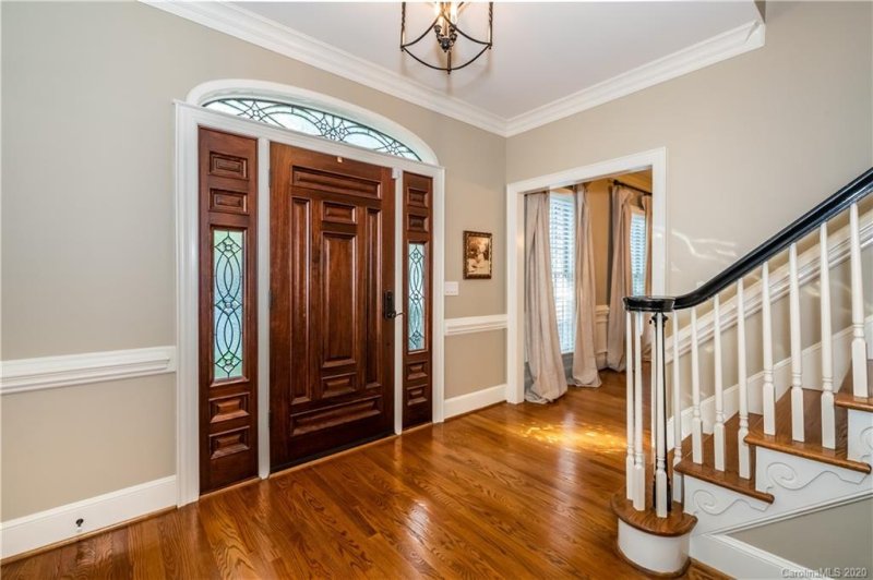 Property image 4 at 7442 St Clair Drive, Charlotte, NC 28270