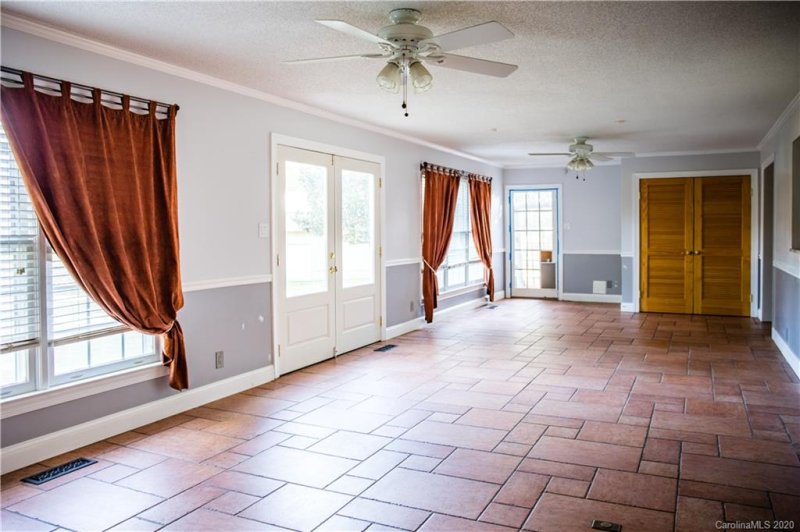 Property image 3 at 623 Greenway Drive, Statesville, NC 28677