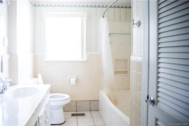 Property image 4 at 623 Greenway Drive, Statesville, NC 28677