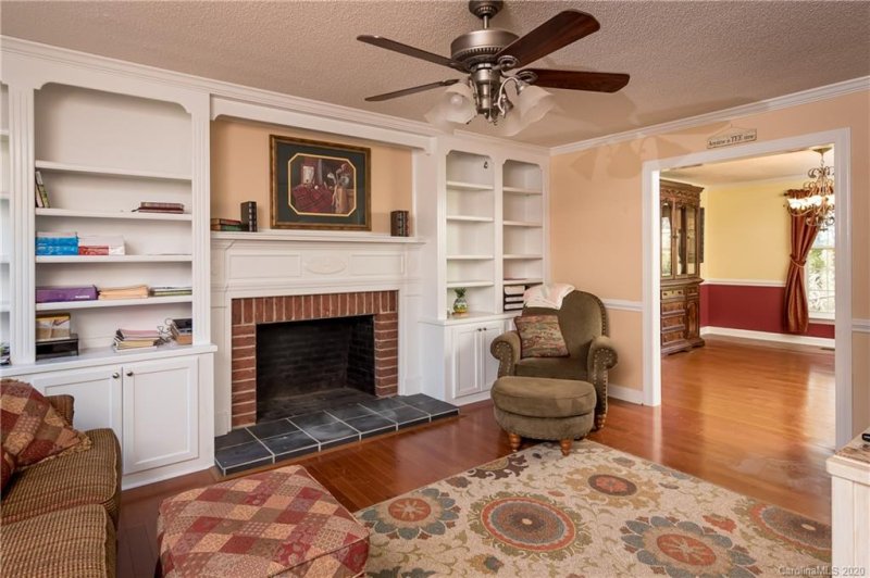 Property image 3 at 428 Spruce Place, Concord, NC 28025