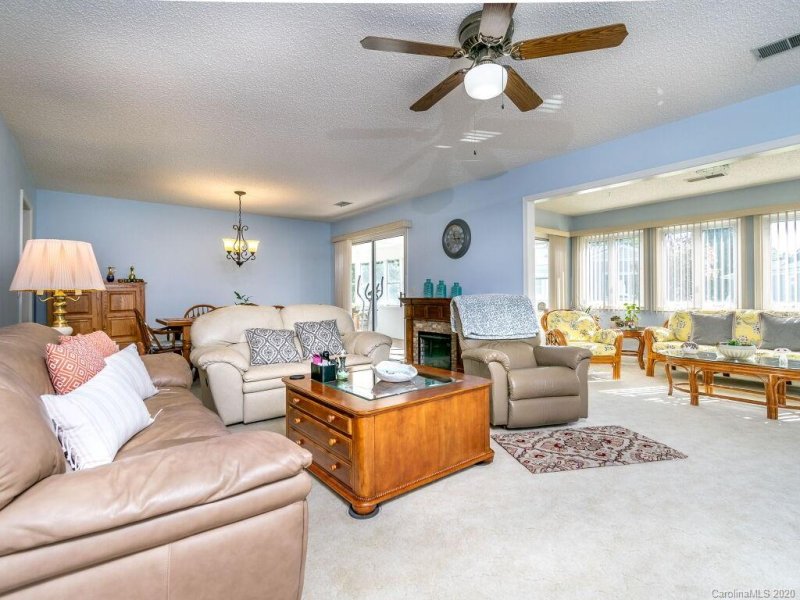 Property image 5 at 301 Dellford Court, Hendersonville, NC 28792