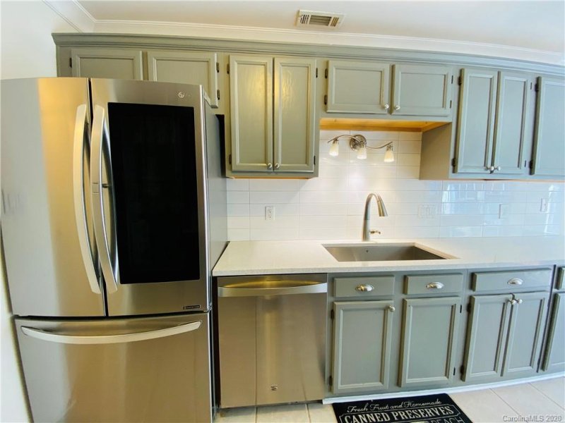 Property image 3 at 5822 Amity Springs Drive, Charlotte, NC 28212