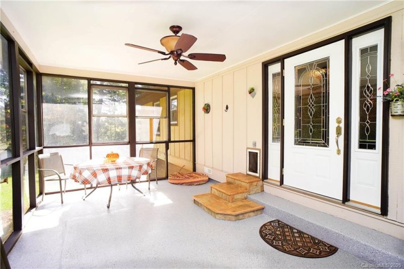 Property image 4 at 8 Woodfield Road, Arden, NC 28704