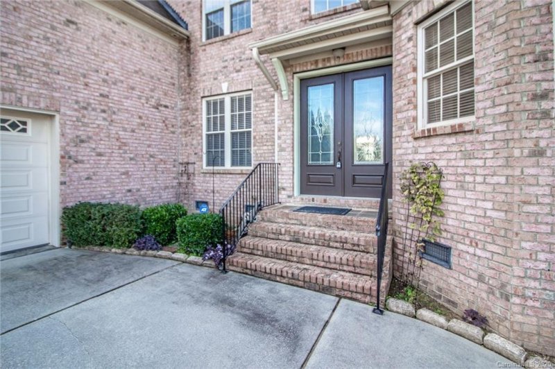 Property image 4 at 11815 Churchfield Lane, Charlotte, NC 28277