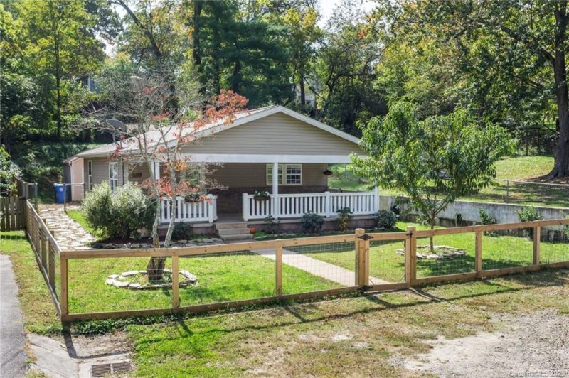 Property image 2 at 65 New Jersey Avenue, Asheville, NC 28806