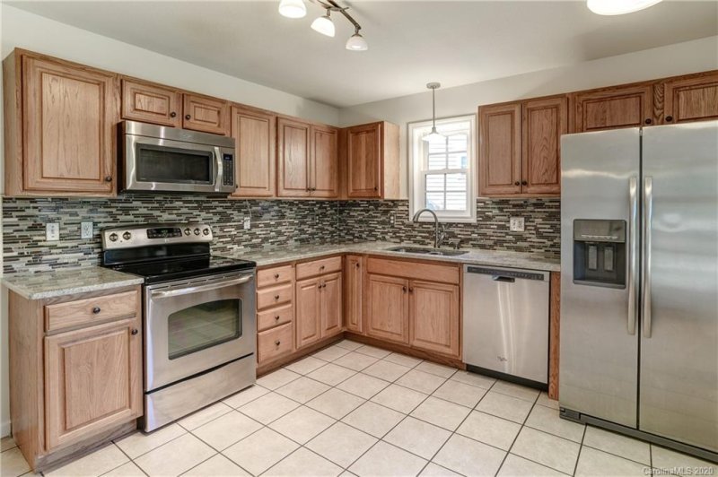 Property image 3 at 21 Aberdeen Drive, Arden, NC 28704