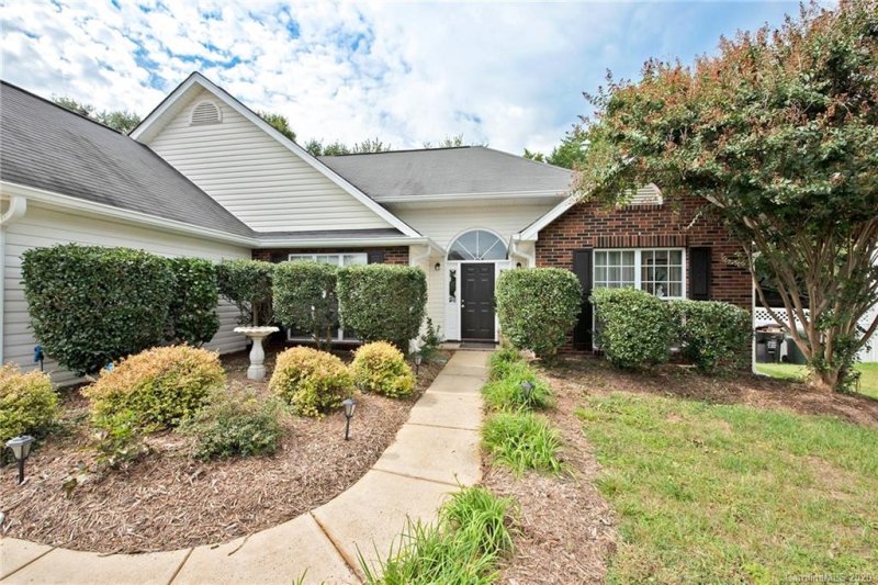 Property image 4 at 3950 Longwood Drive, Concord, NC 28027