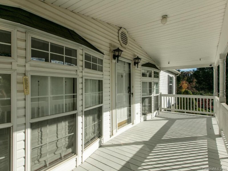 Property image 5 at 5 Sydney Lane, Asheville, NC 28806