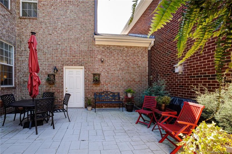 Property image 4 at 9315 Bonnie Briar Circle, Charlotte, NC 28277