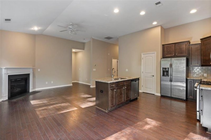 Property image 5 at 5301 Poplar Knoll Drive, Matthews, NC 28105