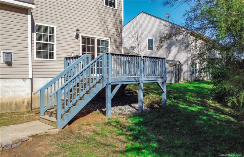 Property image 4 at 2120 Turtle Point Road, Charlotte, NC 28262