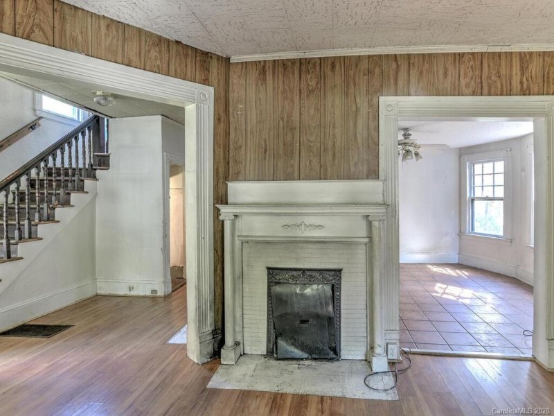 Property image 4 at 249 Montford Avenue, Asheville, NC 28801