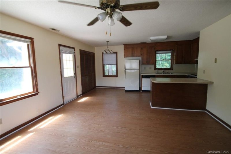 Property image 2 at 919 College Avenue, Rock Hill, SC 29732