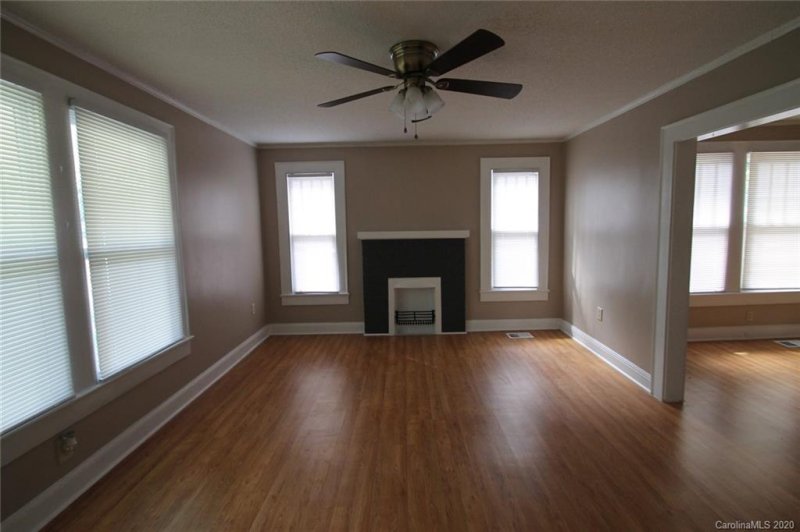 Property image 3 at 521 Chestnut Street, Rock Hill, SC 29732