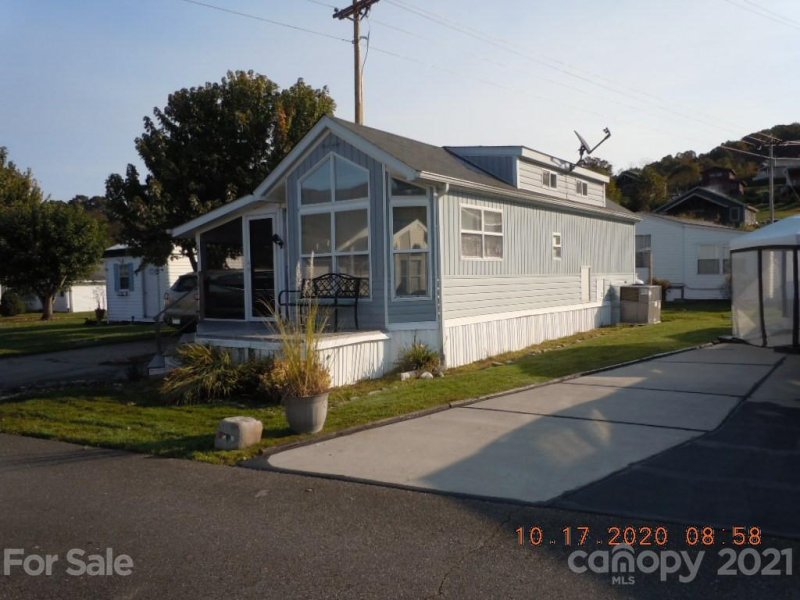 Property image 3 at 79 Strollers Lane, Waynesville, NC 28785