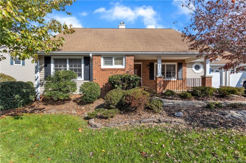 1031 Saddlebrook Drive