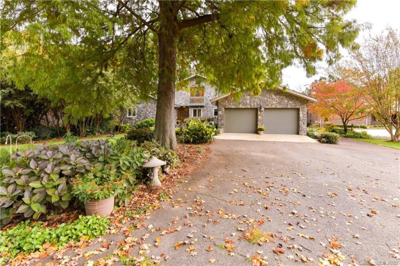 Property image 2 at 413 Canvasback Road, Mooresville, NC 28117