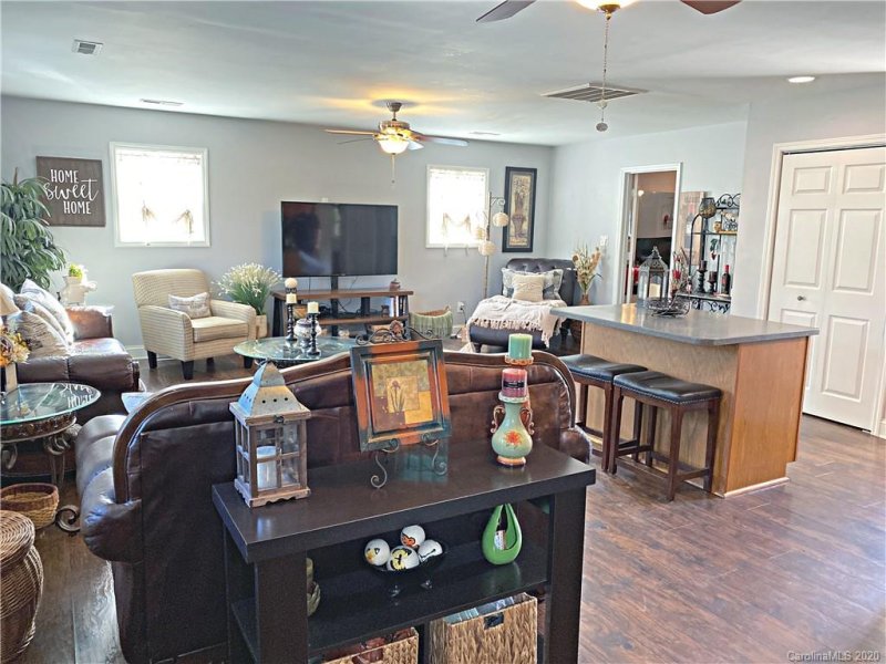 Property image 5 at 1009 13th Street, Conover, NC 28613