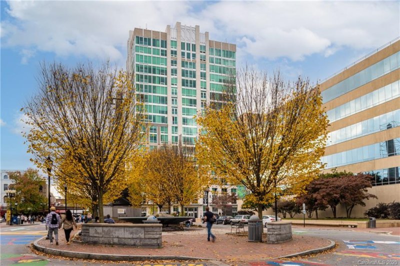 Property image 2 at 7 Patton Avenue, Asheville, NC 28801