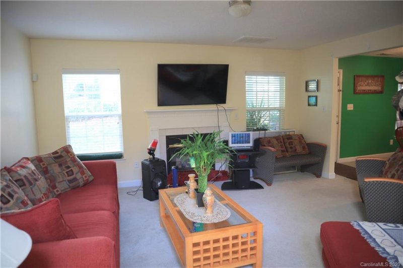 Property image 4 at 1038 Allegiance Drive, Charlotte, NC 28217