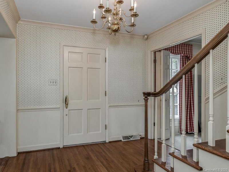 Property image 4 at 3834 Larkston Drive, Charlotte, NC 28226