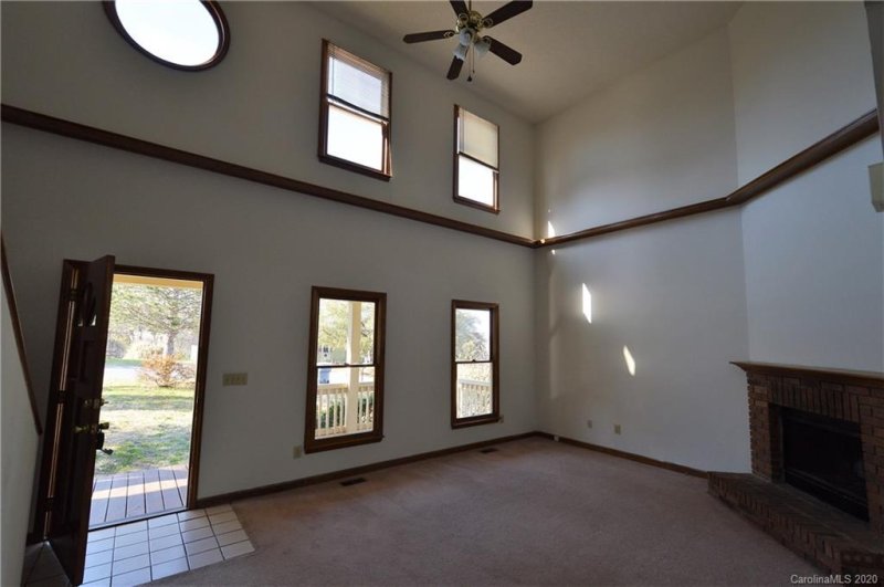 Property image 4 at 11034 Mallard Crossing Drive, Charlotte, NC 28262