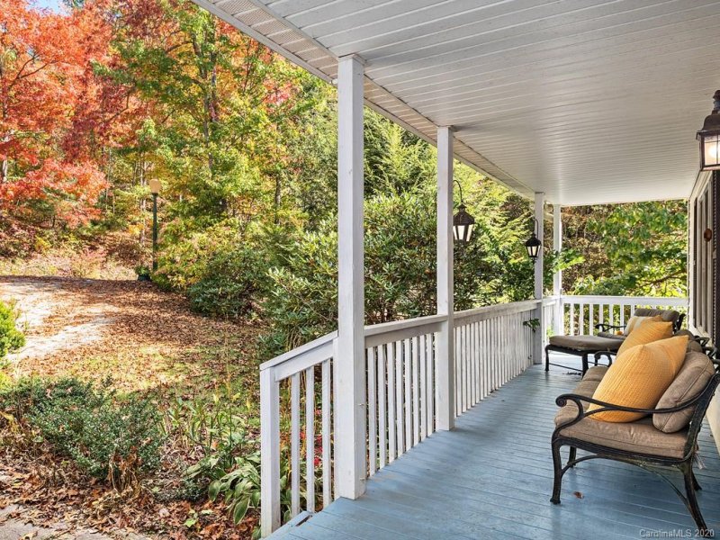 Property image 2 at 915 Town Mountain Road, Asheville, NC 28804