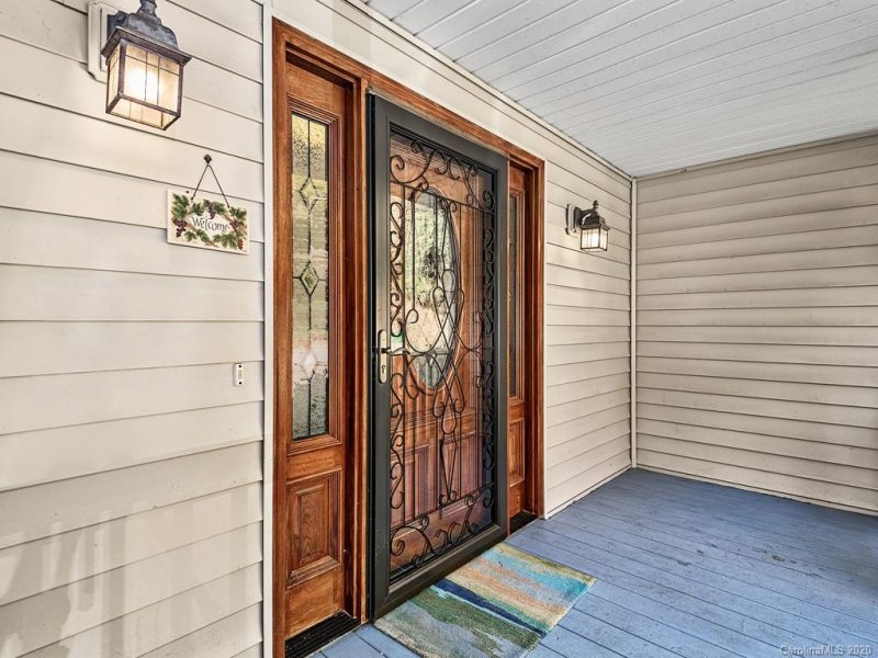 Property image 3 at 915 Town Mountain Road, Asheville, NC 28804