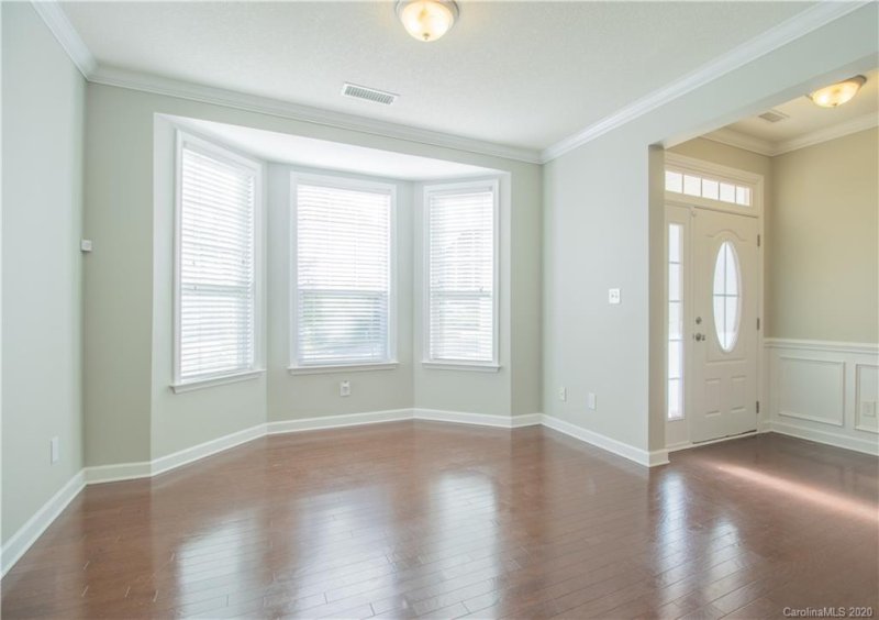 Property image 2 at 7128 Toxaway Lane, Charlotte, NC 28269