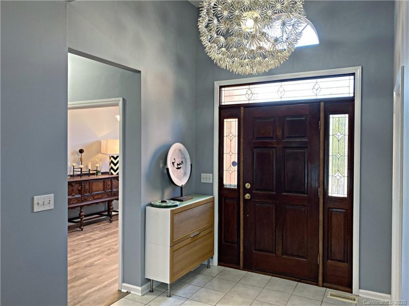 Property image 3 at 5686 Gold Creek Bay Drive, Hickory, NC 28601