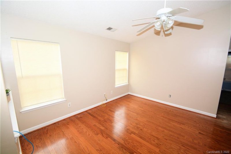 Property image 4 at 6941 Red Bud Circle, Charlotte, NC 28214