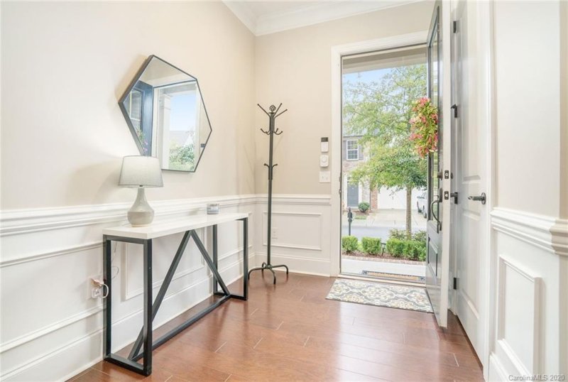 711 English Tudor Lane