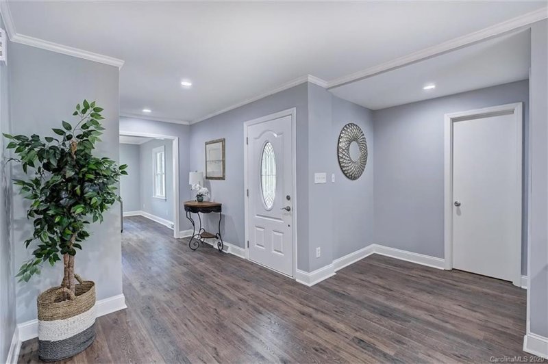 Property image 2 at 1816 Stoneyridge Drive, Charlotte, NC 28214