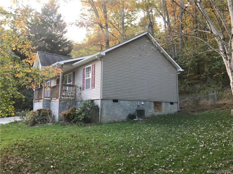 Property image 3 at 36 Rocking Porch Road, Asheville, NC 28805