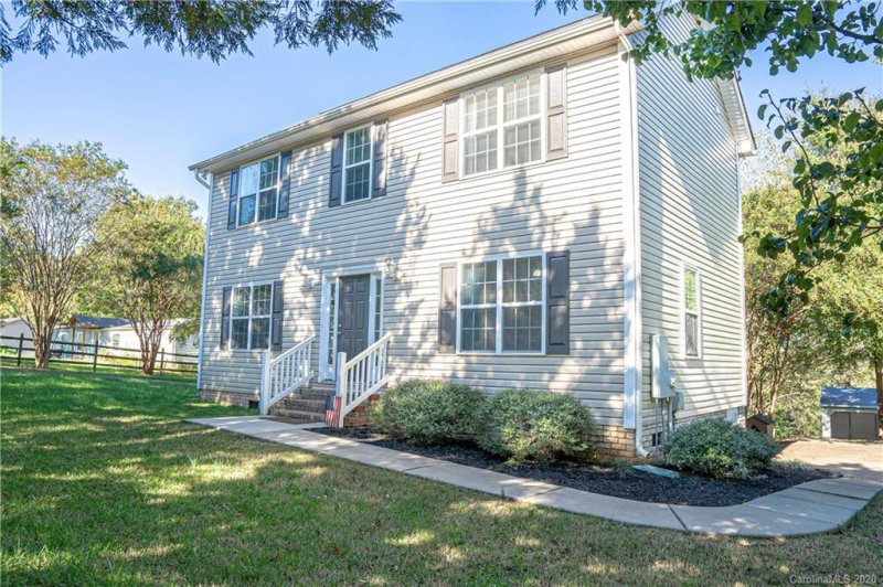 5307 Willow Run Drive