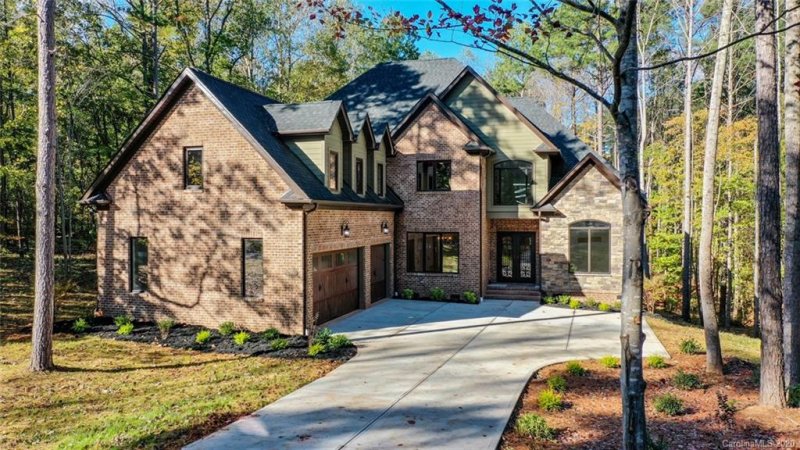 Property image 2 at 290 Mccrary Road, Mooresville, NC 28117