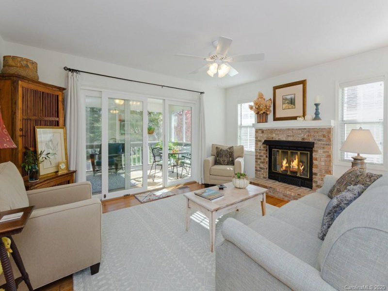 Property image 4 at 503 Belvidere Court, Hendersonville, NC 28791