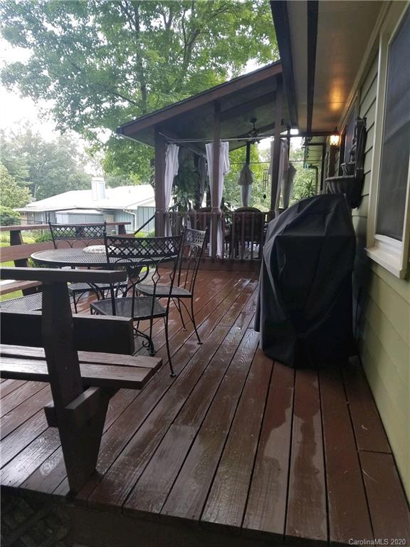 Property image 2 at 2 Crestbrook Drive, Arden, NC 28704